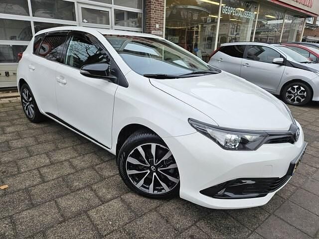 Occasion Toyota Auris Hybrid 2018 Wit Hatchback