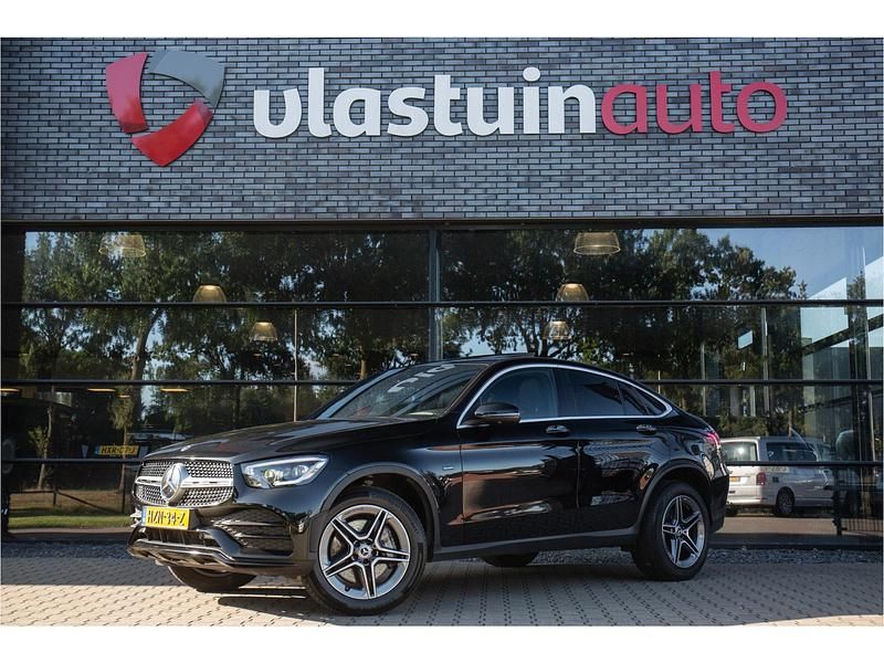 Zwart Gebruikt 2021 Mercedes GLC300 Premium Coupé | € 49.950 (Super prijs) - Afbeelding 1/4