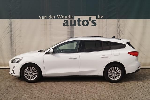 Wit Occasion 2021 Ford Focus Business Edition Stationwagen | € 11.900 (Eerlijke prijs) - Afbeelding 1/4
