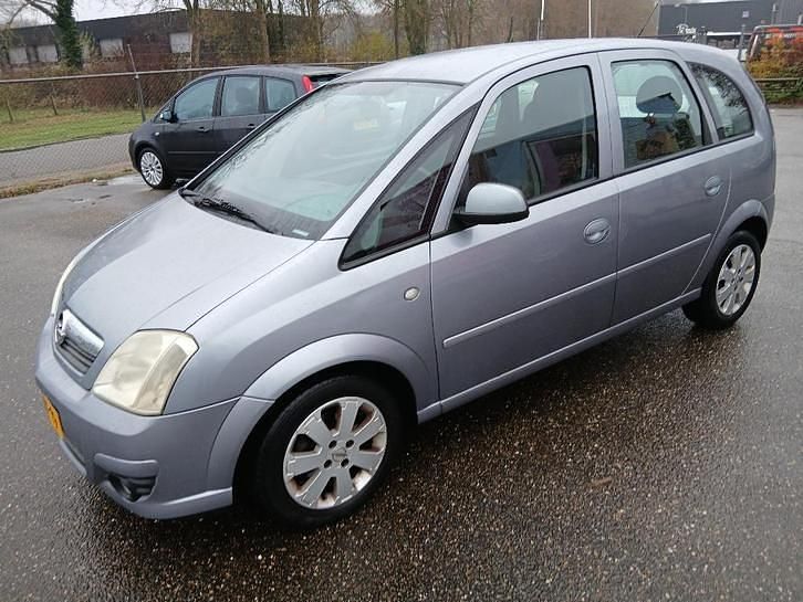 Gebruikt 2007 Opel Meriva MPV | € 975 (Goede deal) - Afbeelding 1/4