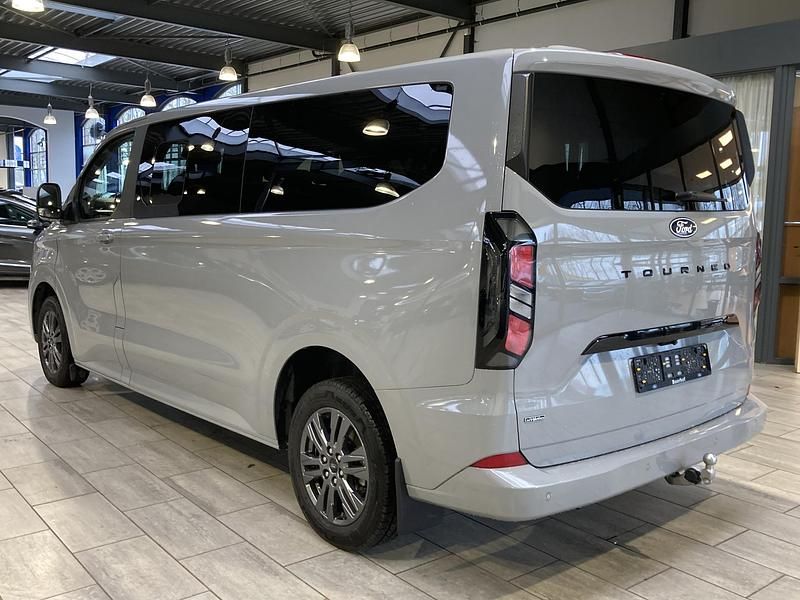 Occasion Ford Tourneo Titanium X 233 PK (171 kW) 2025 Grijs Van