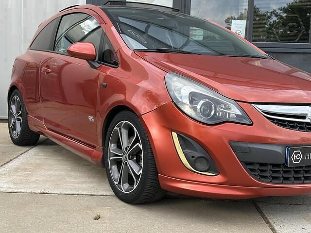Occasion Opel Corsa Cosmo 120 PK (88 kW) 2012 Rood Hatchback