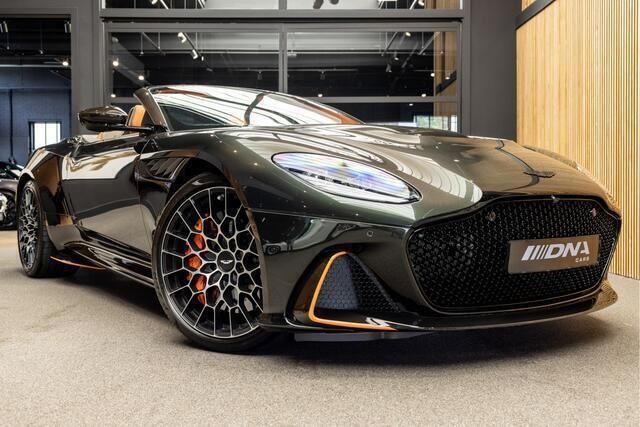 Groen Gebruikt 2024 Aston Martin DBS Cabriolet | € 634.995 - Afbeelding 1/4