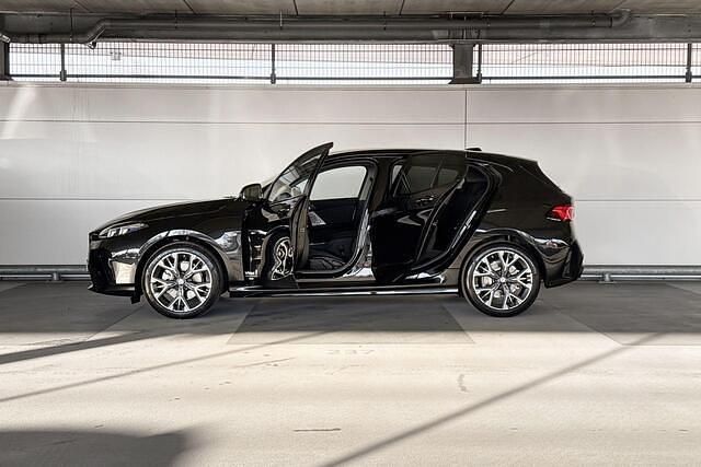 Occasion BMW 120 M Sport 170 PK (125 kW) 2025 Zwart Hatchback