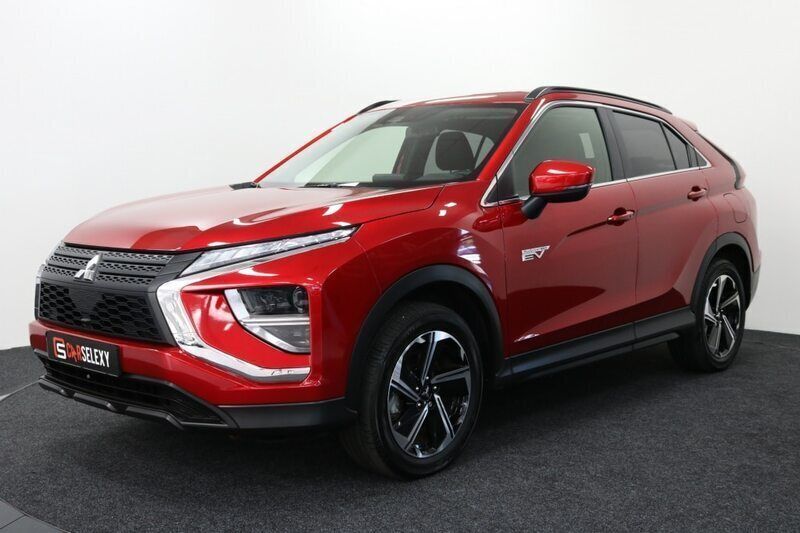 Rood Gebruikt 2021 Mitsubishi Eclipse Cross Intense SUV | € 25.950 (Eerlijke prijs) - Afbeelding 1/4
