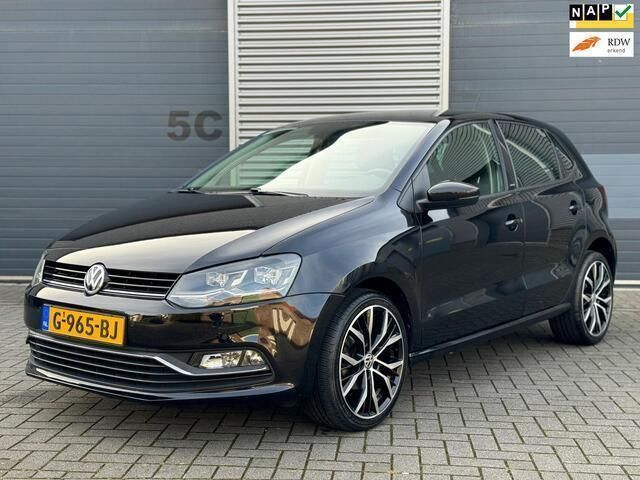 Zwart Gebruikt 2017 VW Polo Allstar Hatchback | € 9.450 (Eerlijke prijs) - Afbeelding 1/4