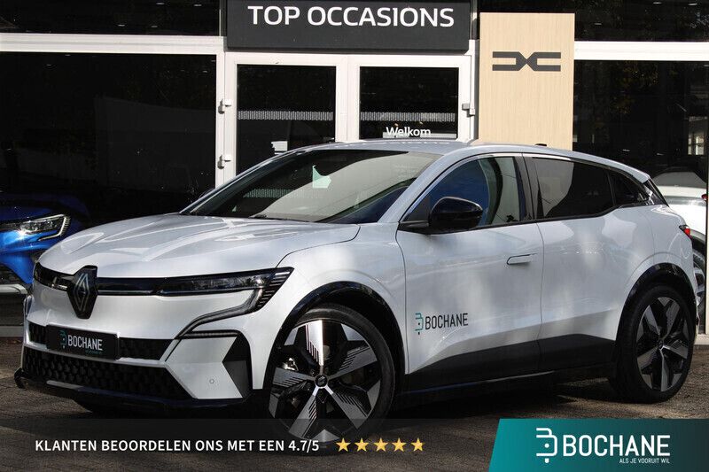 Wit Gebruikt 2024 Renault Mégane Techno Hatchback | € 35.740 (Iets duurder) - Afbeelding 1/4