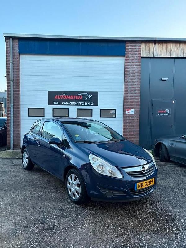 Occasion 2009 Opel Corsa Hatchback | € 790 (Super prijs) - Afbeelding 1/4