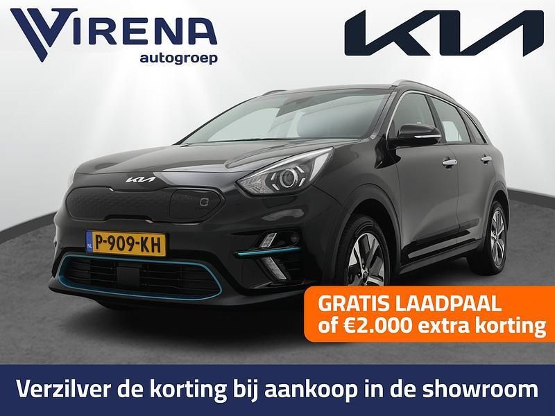 Zwart Gebruikt 2022 Kia e-Niro 3 SUV | € 27.450 (Super prijs) - Afbeelding 1/3