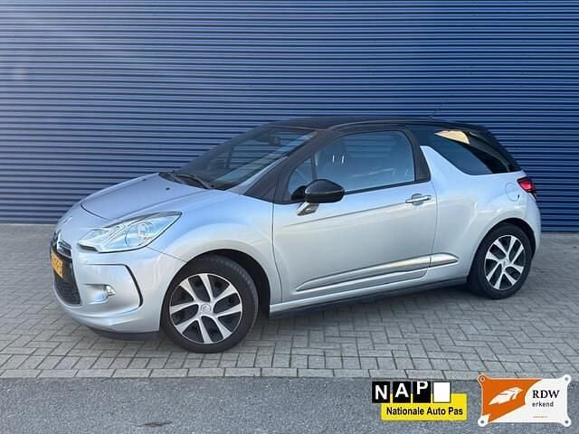 Grijs Gebruikt 2012 Citroën DS3 So Chic Hatchback | € 3.900 (Eerlijke prijs) - Afbeelding 1/4