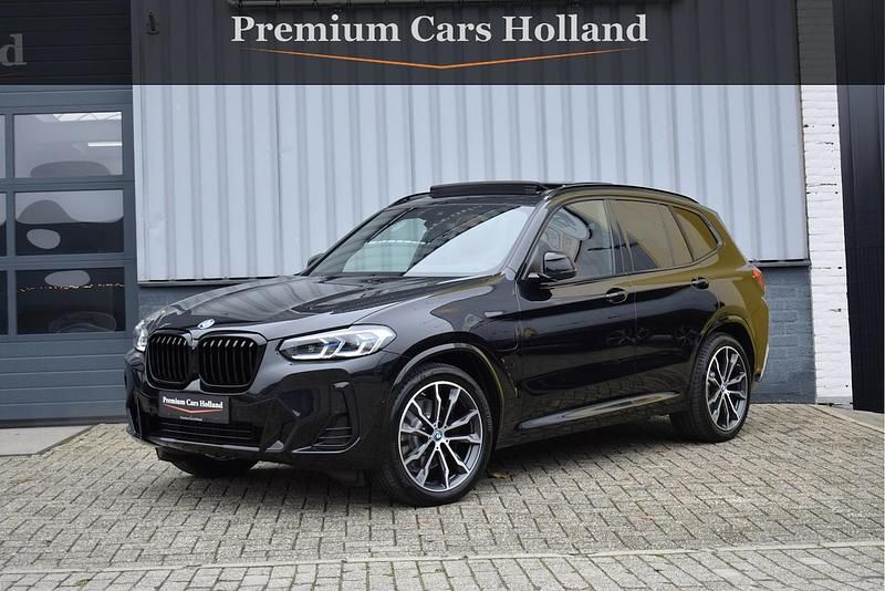 Zwart Gebruikt 2022 BMW X3 M Sport SUV | € 48.950 (Eerlijke prijs) - Afbeelding 1/4