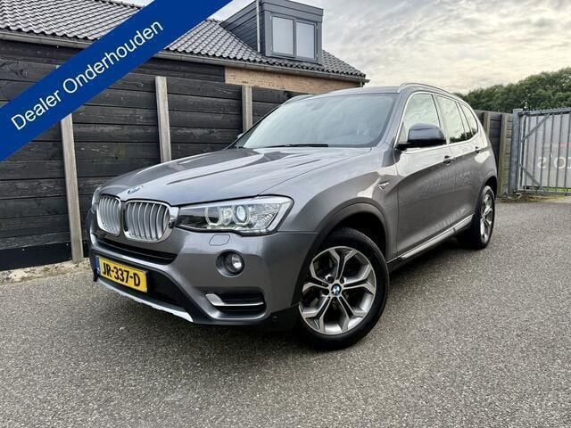 Grijs Gebruikt 2016 BMW X3 Executive SUV | € 22.950 (Eerlijke prijs) - Afbeelding 1/4