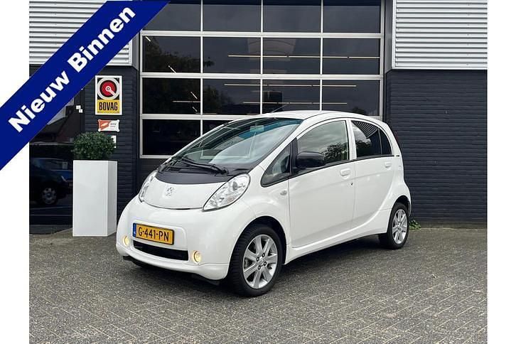 Gebruikt 2019 Peugeot iON Active Hatchback | € 9.945 - Afbeelding 1/1