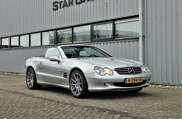 Zilver Occasion 2002 Mercedes SL500 Cabriolet | € 26.950 (Iets duurder) - Afbeelding 1/4