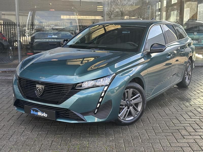 Occasion Peugeot 308 SW Business-Line 131 PK (96 kW) 2023 Blauw Stationwagen