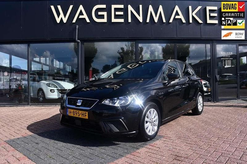 Zwart Gebruikt 2020 Seat Ibiza Business Hatchback | € 13.950 (Goede deal) - Afbeelding 1/4