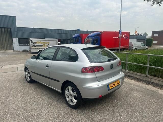 Afbeelding 4/4