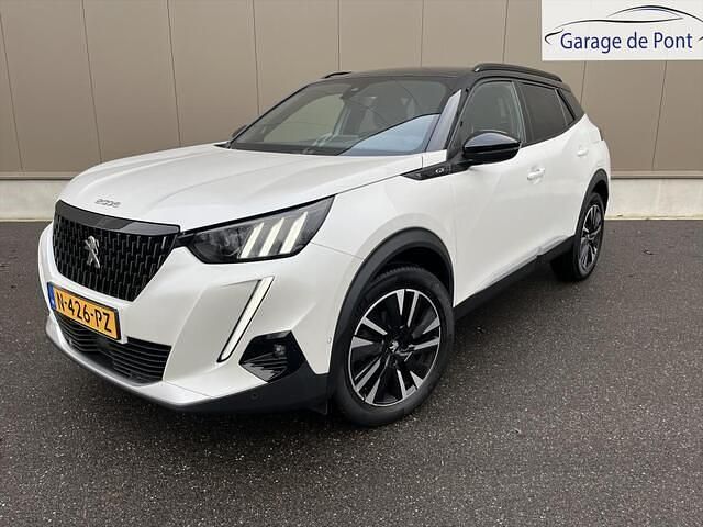 Wit (metallic) Occasion 2022 Peugeot 2008 GT SUV | € 21.450 (Eerlijke prijs) - Afbeelding 1/4