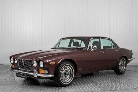 Rood Gebruikt 1970 Jaguar XJ Sedan | € 8.900 - Afbeelding 1/4