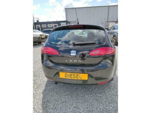 Occasion Seat Leon 105 PK (77 kW) 2006 Zwart Hatchback
