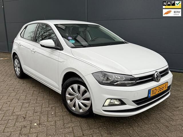 Wit Occasion 2019 VW Polo Comfortline Hatchback | € 10.845 (Eerlijke prijs) - Afbeelding 1/4