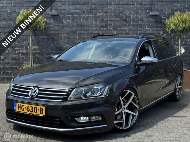 Bruin Gebruikt 2011 VW Passat Highline Stationwagen | € 5.995 (Eerlijke prijs) - Afbeelding 1/4