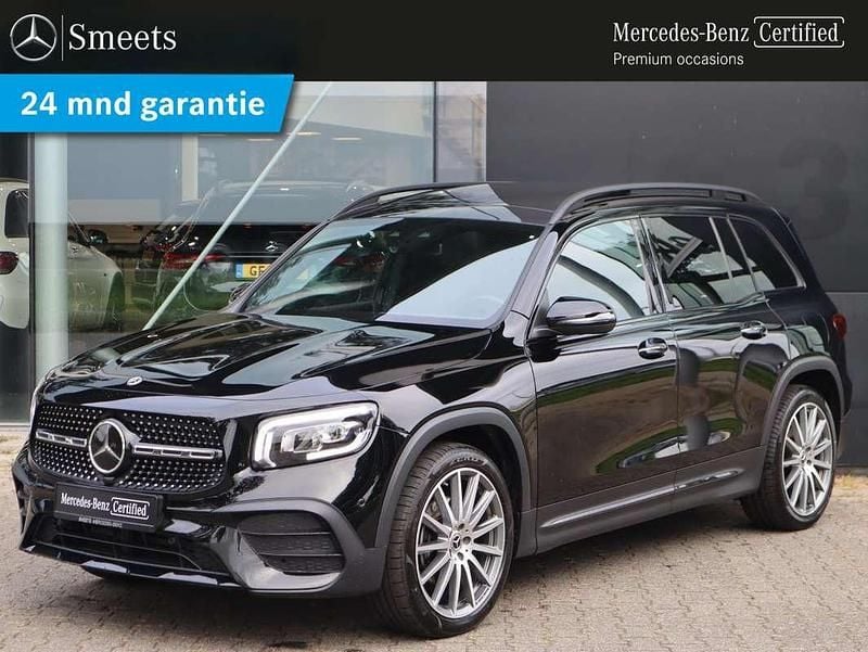 Zwart Gebruikt 2021 Mercedes GLB200 SUV | € 45.888 - Afbeelding 1/4
