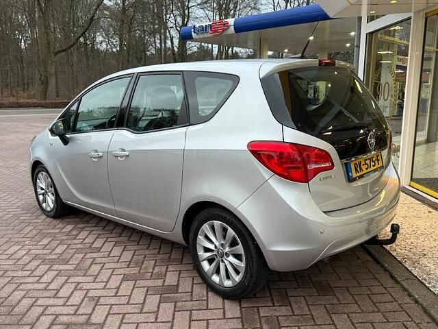Occasion Opel Meriva Design Edition 120 PK (88 kW) 2016 Grijs (metallic) MPV