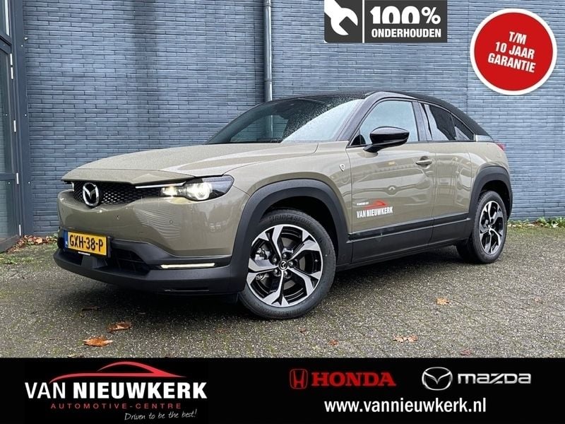 Zircon sand two tone (geel metallic) Gebruikt 2024 Mazda MX30 Makoto SUV | € 29.880 (Eerlijke prijs) - Afbeelding 1/4