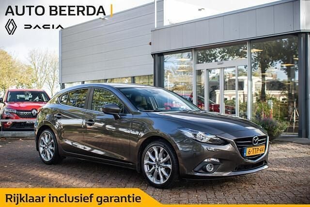 Bruin Occasion 2014 Mazda 3 Hatchback | € 10.900 (Eerlijke prijs) - Afbeelding 1/4