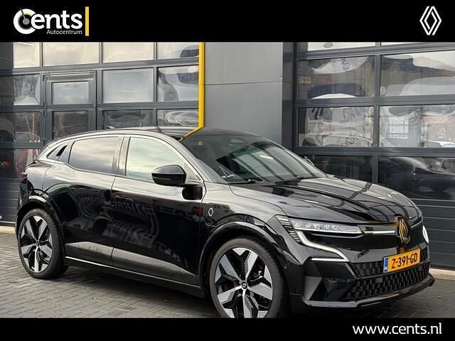 Zwart Gebruikt 2024 Renault Mégane IV Techno Hatchback | € 29.900 - Afbeelding 1/4