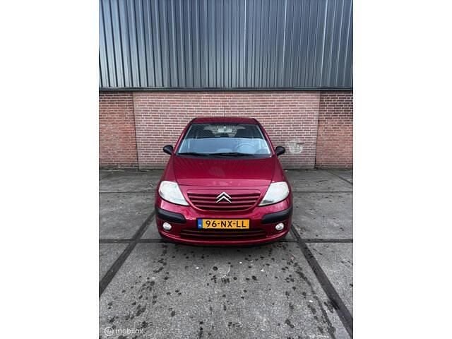 Occasion Citroën C3 73 PK (53 kW) 2004 Rood Hatchback