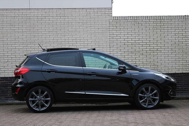 Occasion Ford Fiesta Vignale 127 PK (93 kW) 2019 Zwart Hatchback