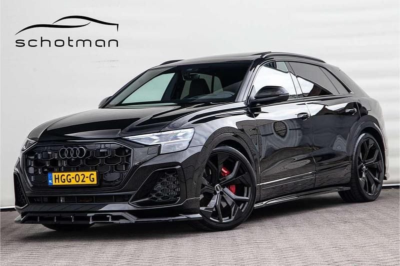 Zwart Gebruikt 2025 Audi Q8 Competition SUV | € 107.500 - Afbeelding 1/4