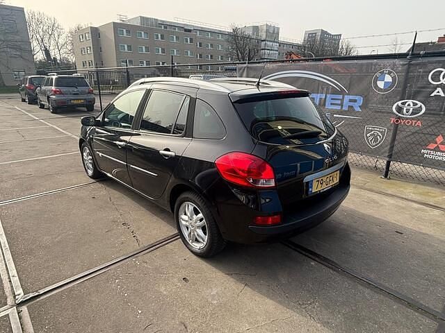 Occasion Renault Clio GrandTour Dynamique 101 PK (74 kW) 2008 Zwart Stationwagen