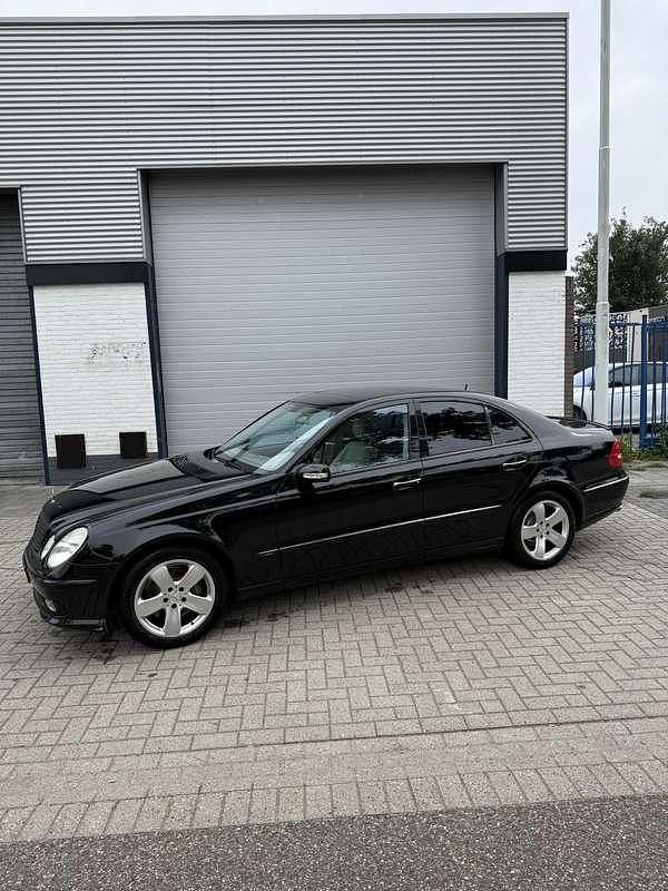 Occasion Mercedes E350 Avantgarde 272 PK (200 kW) 2005 Zwart Sedan