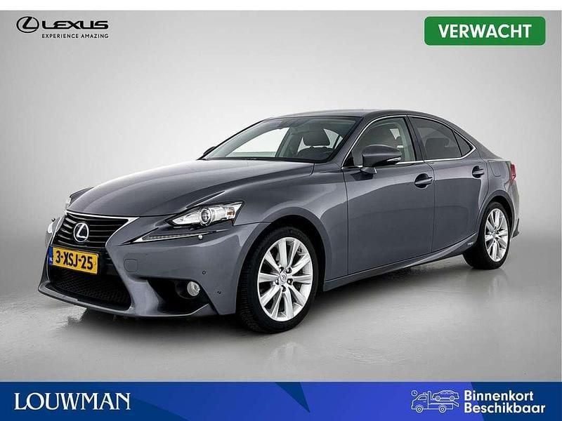 Grijs, metallic lak Gebruikt 2014 Lexus IS300 Sedan | € 16.950 (Duur) - Afbeelding 1/4