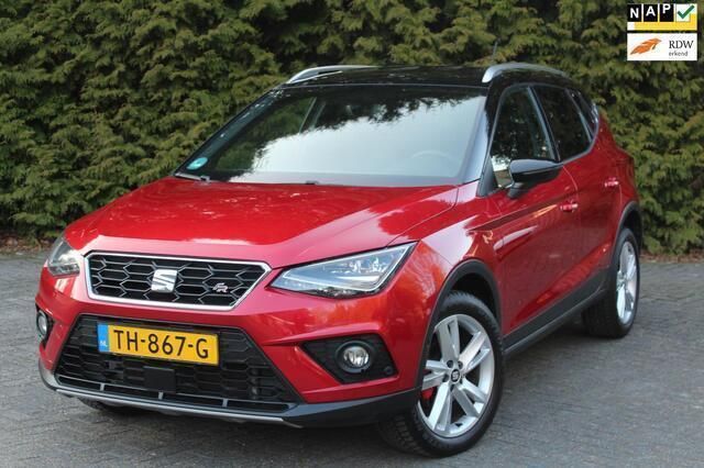 Rood Gebruikt 2018 Seat Arona Business SUV | € 13.895 (Eerlijke prijs) - Afbeelding 1/4