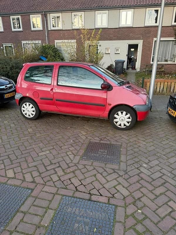 Gebruikt 2002 Renault Twingo Hatchback | € 700 (Goede deal) - Afbeelding 1/4