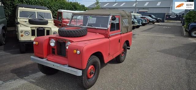 Rood Gebruikt 1967 Land Rover 88 | € 18.900 - Afbeelding 1/4