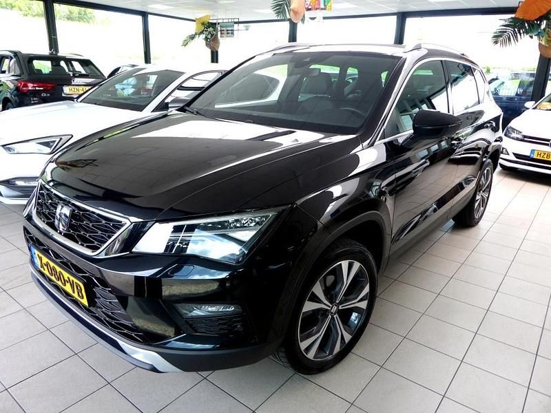 Zwart Gebruikt 2019 Seat Ateca XCELLENCE SUV | € 22.500 (Goede deal) - Afbeelding 1/4
