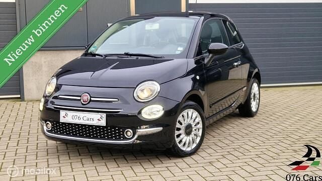 Zwart Gebruikt 2016 Fiat 500 Lounge Hatchback | € 8.250 (Eerlijke prijs) - Afbeelding 1/4