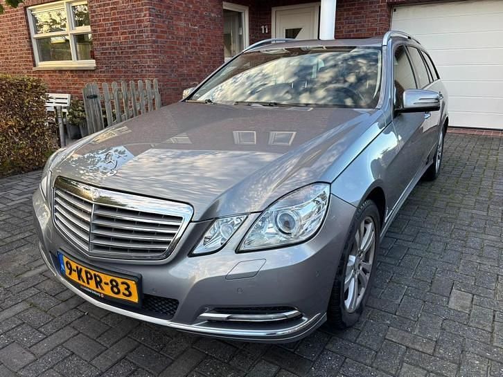 Gebruikt 2012 Mercedes E200 Stationwagen | € 12.250 (Eerlijke prijs) - Afbeelding 1/4