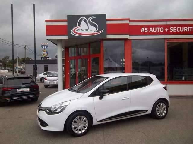 Wit Gebruikt 2014 Renault Clio IV Sedan | € 7.950 (Iets duurder) - Afbeelding 1/4