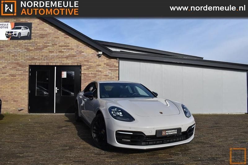 Grijs Gebruikt 2021 Porsche Panamera Sedan | € 76.950 (Super prijs) - Afbeelding 1/4