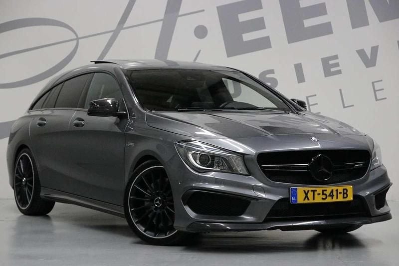 Occasion Mercedes CLA45 AMG Shooting Brake AMG 362 PK (266 kW) 2015 Grijs, metallic lak Stationwagen