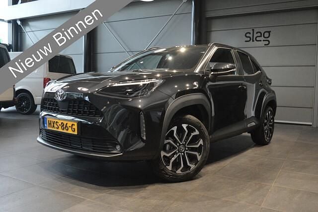 Zwart Nieuw 2025 Toyota Yaris Cross Connect Style SUV | € 31.500 (Eerlijke prijs) - Afbeelding 1/4