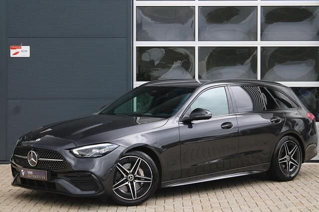 Grijs Gebruikt 2021 Mercedes C200 AMG line Stationwagen | € 33.800 (Goede deal) - Afbeelding 1/4