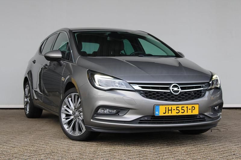 Occasion Opel Astra Innovation 2016 Bruin Hatchback