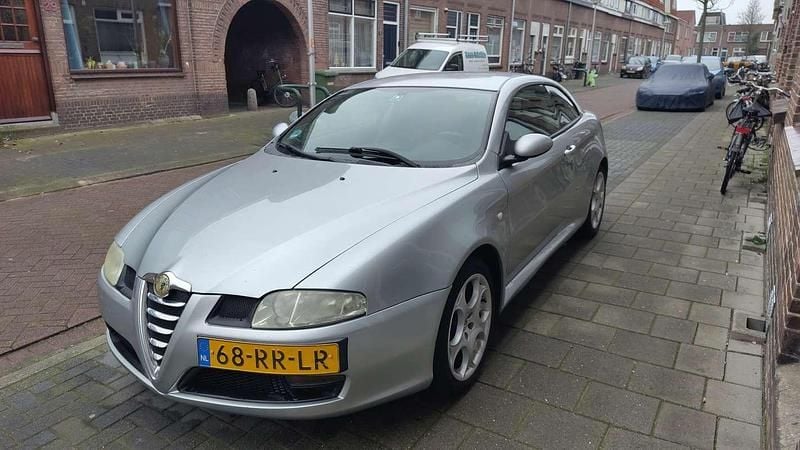 Occasion Alfa Romeo GT Distinctive 166 PK (122 kW) 2005 Grijs Coupé